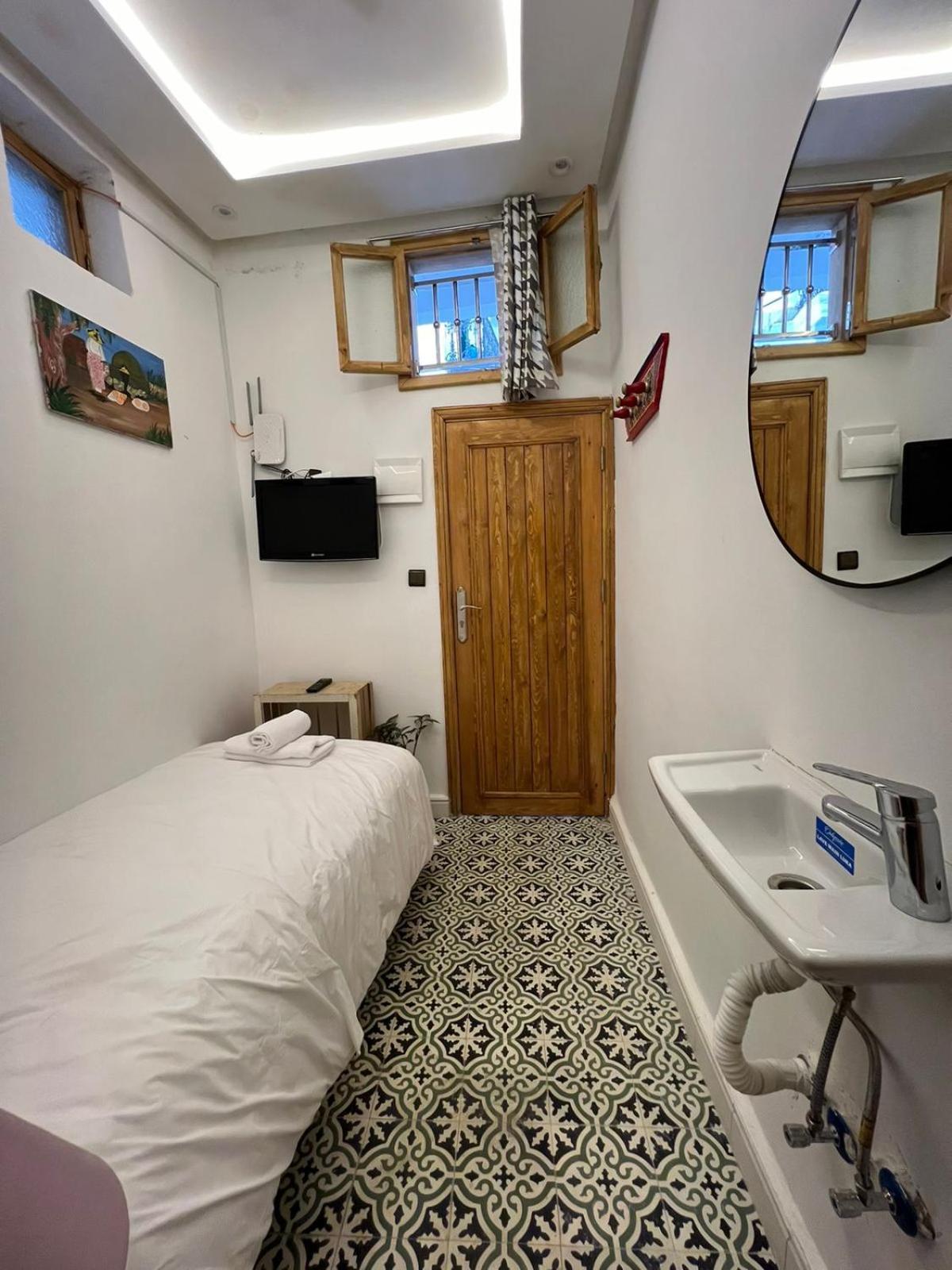 Chambre A La Medina Avec Salle De Bain Prive Tanger Extérieur photo